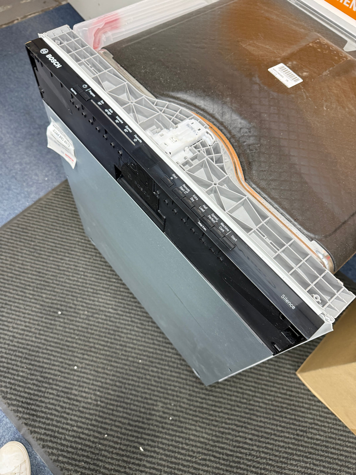 Bosch Series 2 SMV2HTX02G (80) 60cm Fully Integrated Dishwasher with Wi-Fi Enabled Home Connect - D Rated - (Ex Display) - HW181980