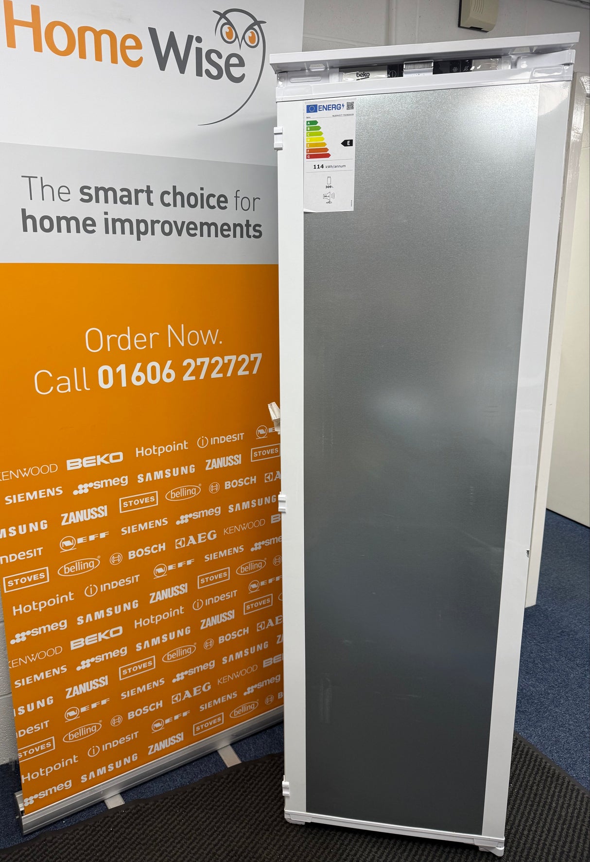 Beko BLSD4V577 (75) Built In HarvestFresh™ Tall Larder Fridge - 309 Litres - E Rated - (Ex Display) - HW182575