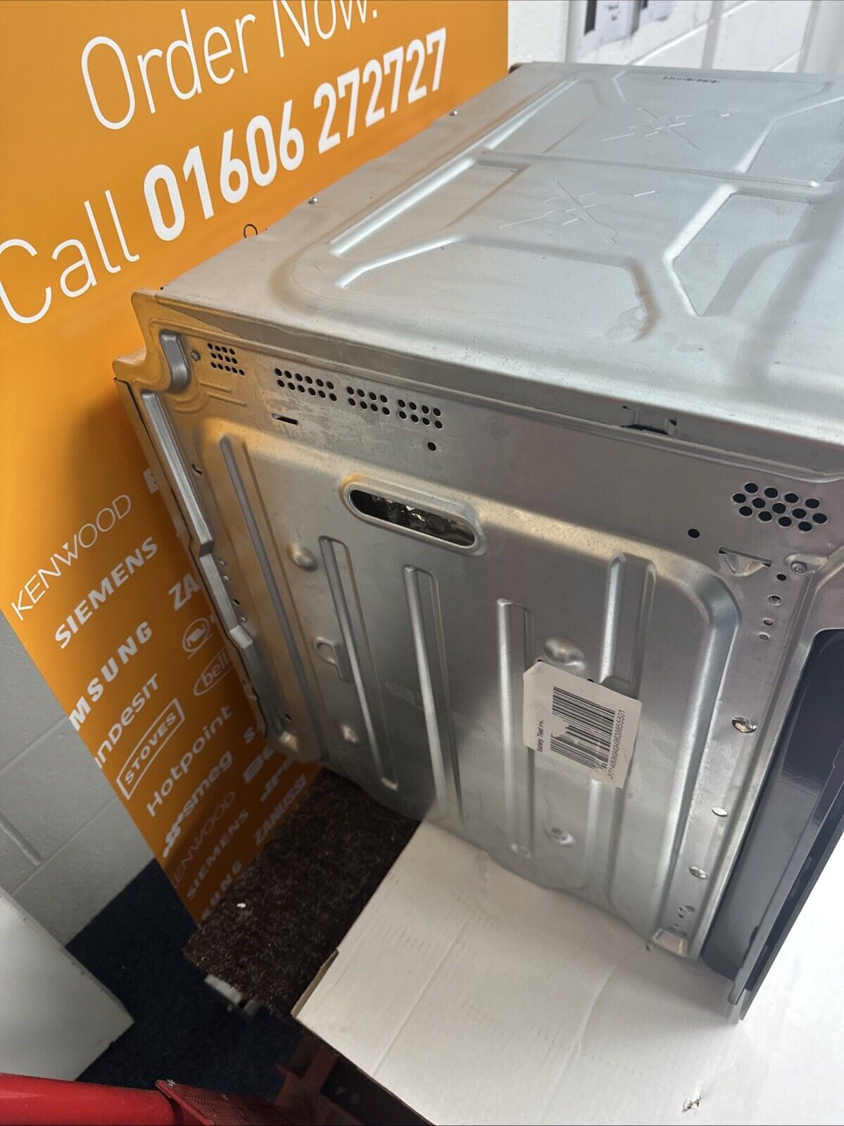 AEG BEX335011B (25) 3000 Series SurroundCook Built-in Electric Single Oven in Black - A Rated - (Ex Display) - HW182025