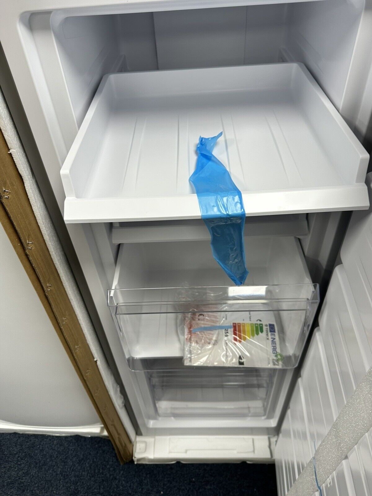 Teknix TFF1435X freestanding upright freezer SILVER Frost Free HW180530