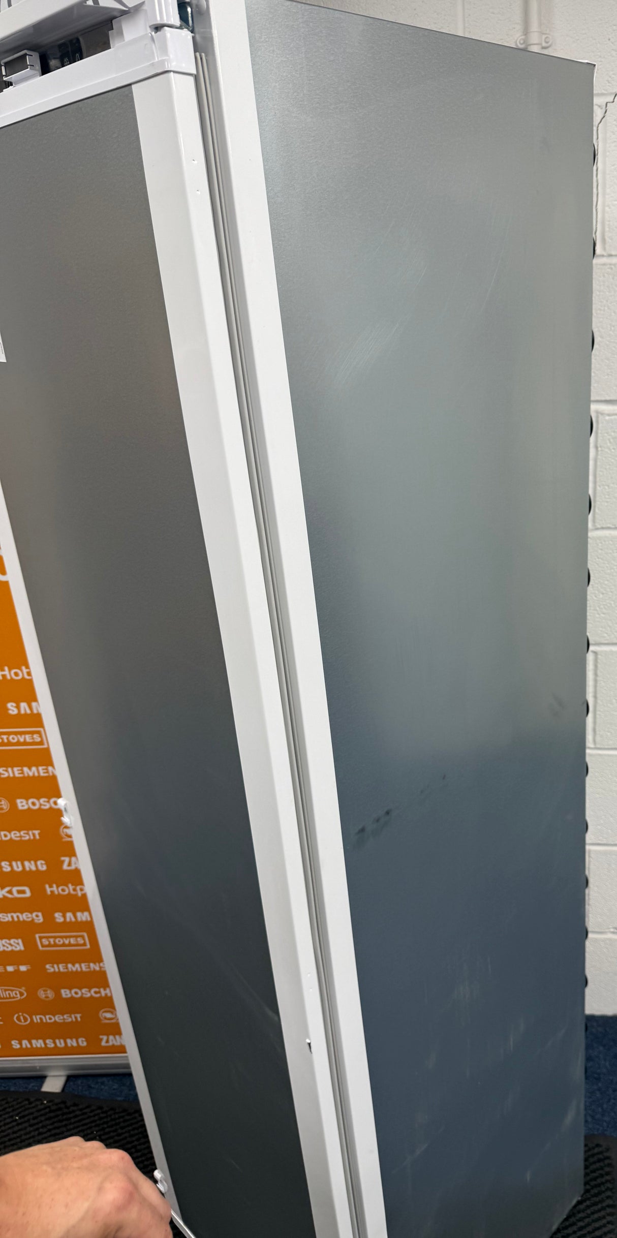 Beko BLSD4V577 (75) Built In HarvestFresh™ Tall Larder Fridge - 309 Litres - E Rated - (Ex Display) - HW182575