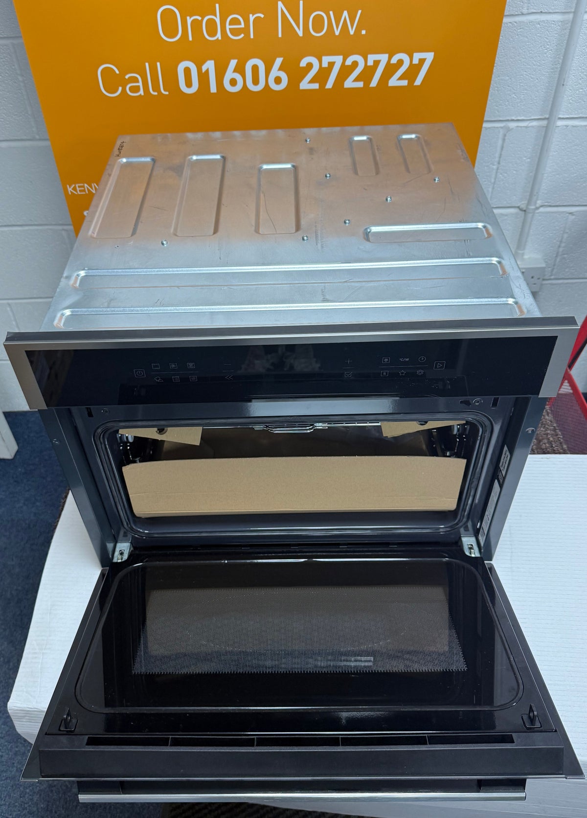 Hotpoint Cook on 3 HCW6O7HTSXUK (74) 53 Litre 950W Built-in Compact Oven with Microwave in Stainless Steel - (EX Display)- HW182674