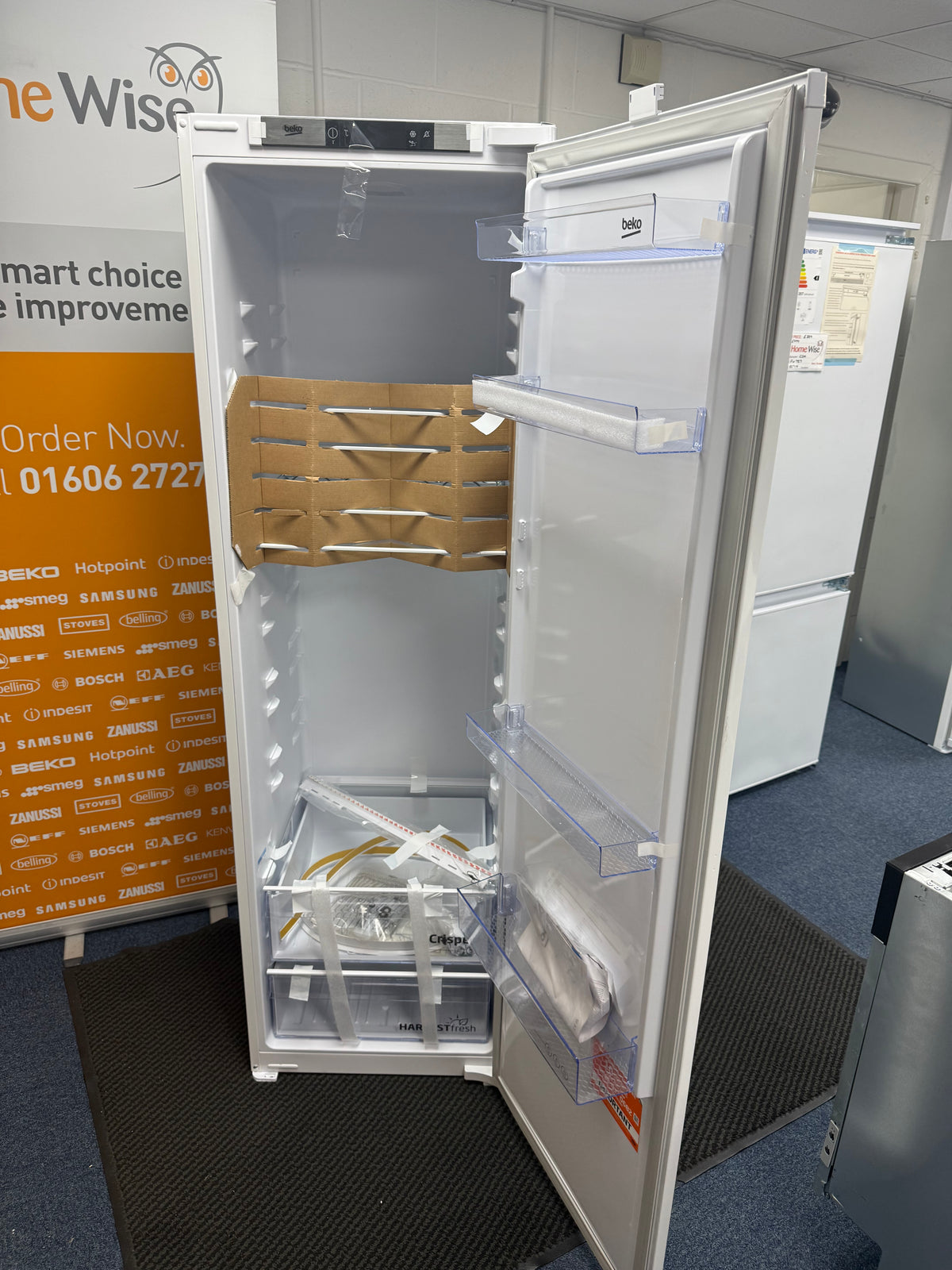 Beko BLSD4V577 (20) Built In HarvestFresh™ Tall Larder Fridge - 309 Litres - E Rated - (Ex Display) - HW182820