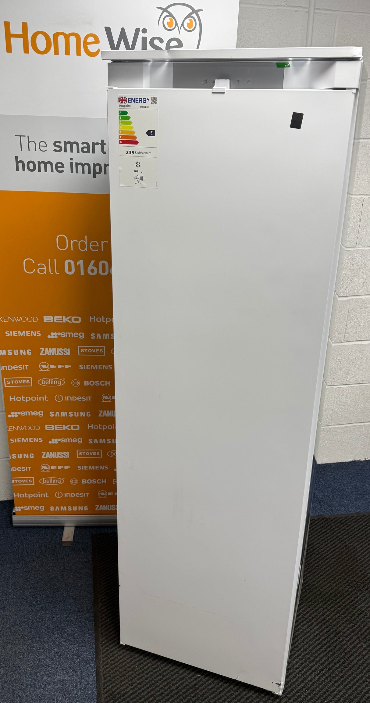 Hotpoint HTSD18F013H1 (06) 209 Litre Tall Built-In Freezer with No Frost - E Rated - (Graded Dented) - HW182606