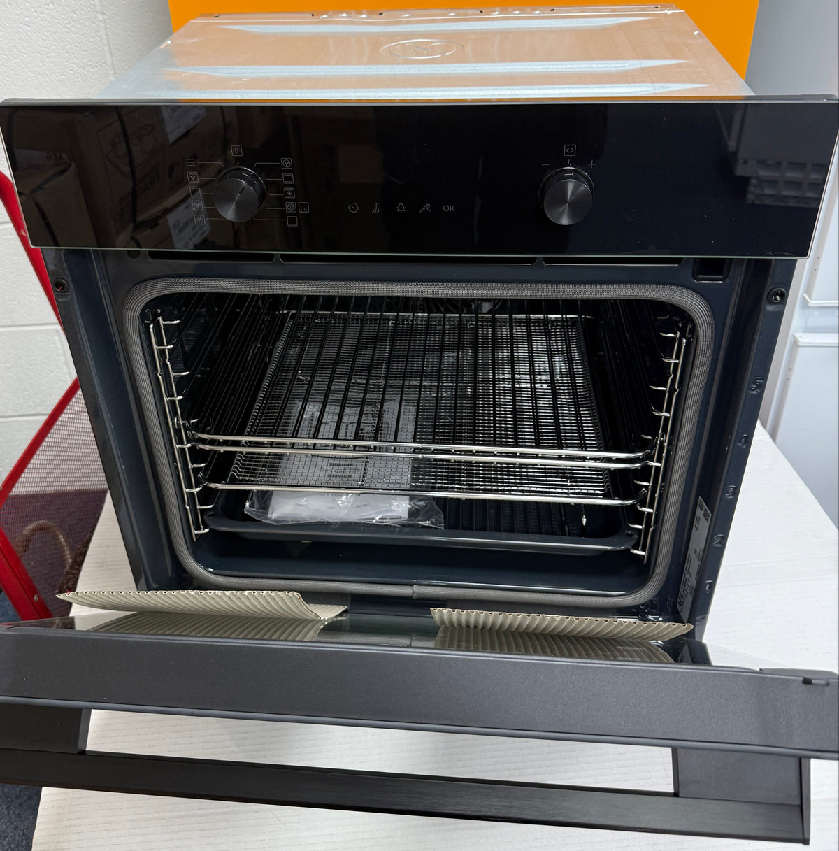 AEG 6000 Series OS6PB50AK (75) Built-in Electric AirFry Function Single Oven with Pyrolytic Self Cleaning in Black - A+ Rated - (Ex Display) - HW182775