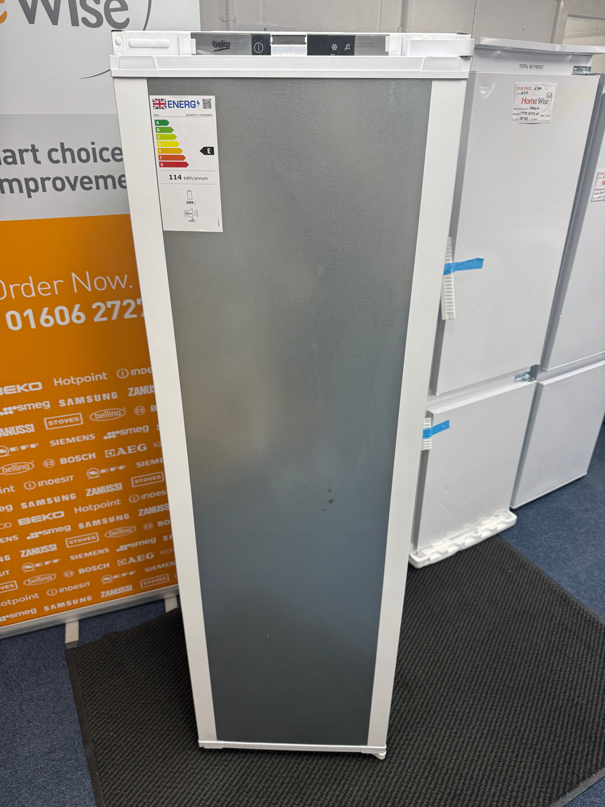 Beko BLSD4V577 (20) Built In HarvestFresh™ Tall Larder Fridge - 309 Litres - E Rated - (Ex Display) - HW182820