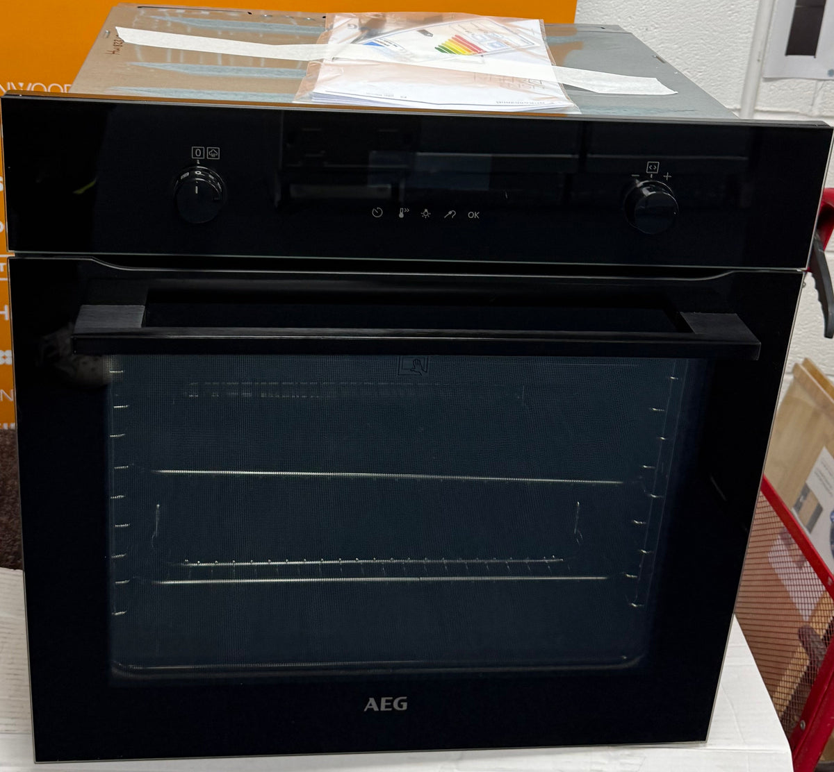 AEG BPK556260B (19) Steambake Built-in Electric Single Oven with Pyrolytic Self Cleaning in Black - A+ Rated - (Ex Display) - HW182319