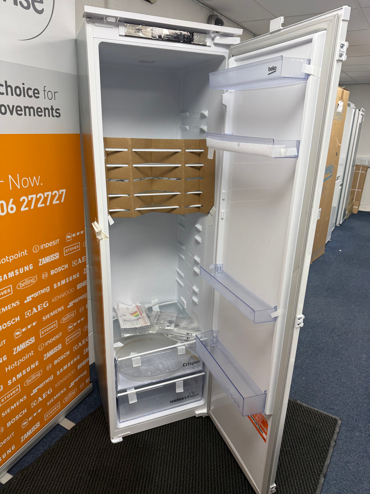 Beko BLSD4V577 (75) Built In HarvestFresh™ Tall Larder Fridge - 309 Litres - E Rated - (Ex Display) - HW182575
