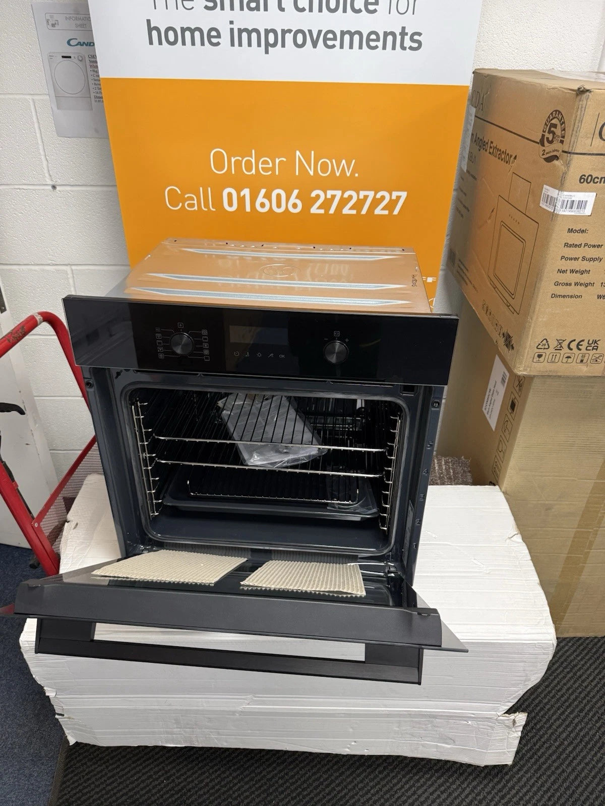 AEG OS6AB50AK (15) SenseCook Built-in Electric Single Oven with AirFry in Black - A+ Rated - (Ex Display) - HW182015