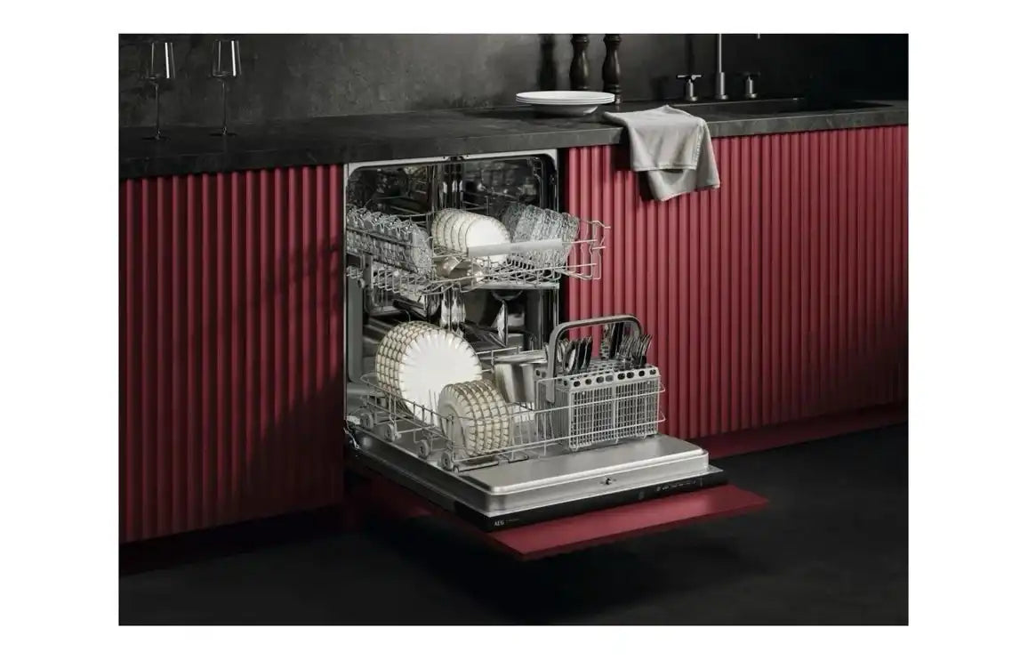AEG GI5200D1SN (50) 5000 Series AirDry Fully Integrated Dishwasher - D Rated - (Ex Display) - HW182850