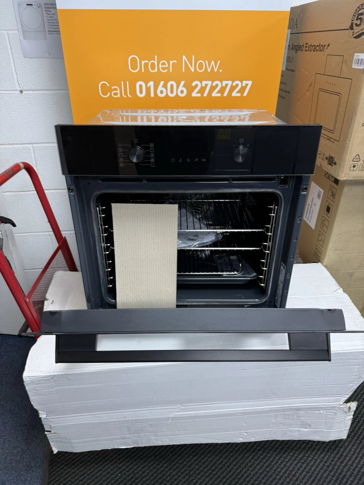 AEG OS6AB50AK (15) SenseCook Built-in Electric Single Oven with AirFry in Black - A+ Rated - (Ex Display) - HW182015