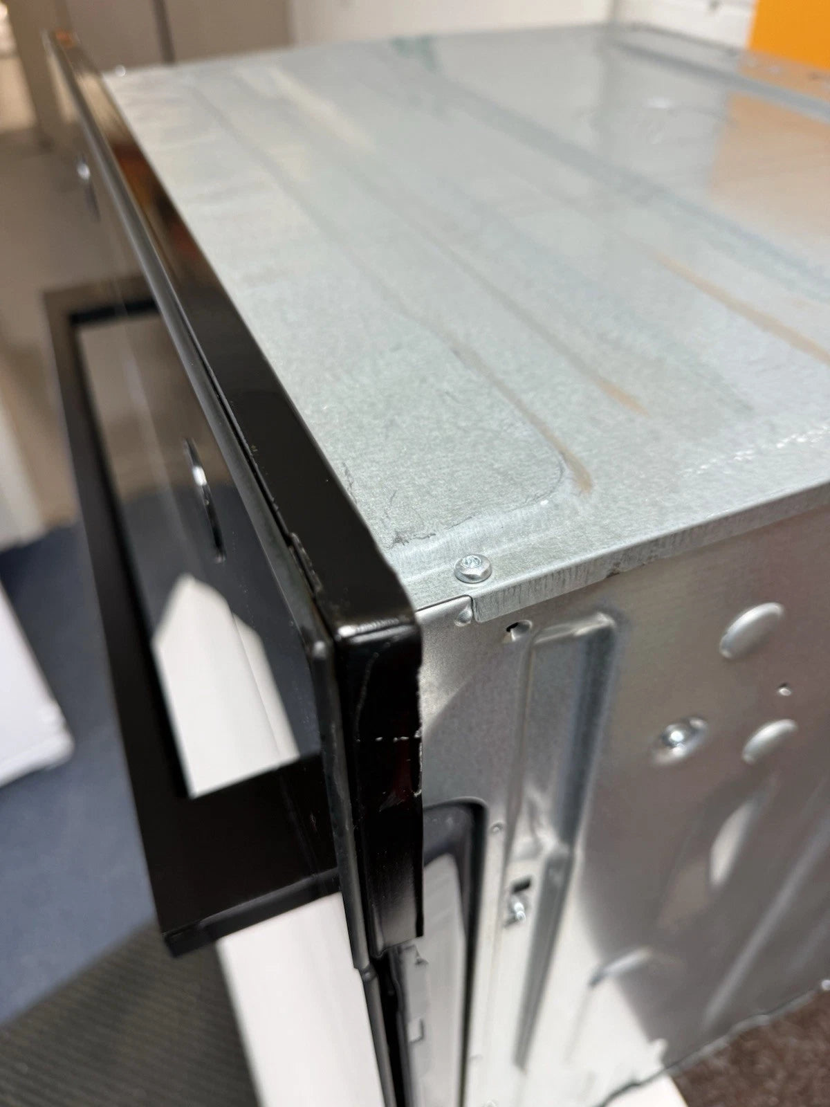 AEG Series 6000 BPK556260B SteamBake Built-in Electric Single Oven waninith Pyrolytic Self Cleg in Stainless Steel - A+ Rated - (Ex Display) - HW182052