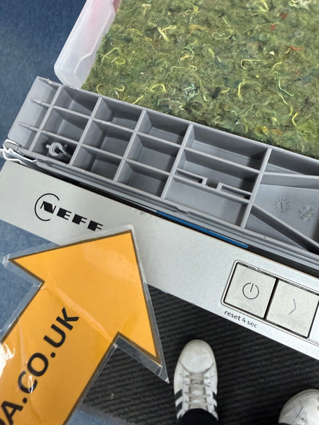 Neff N30 S153HTX02G (30) Wi-Fi Enabled Full Size Integrated Dishwasher - (Blemished) - HW182030