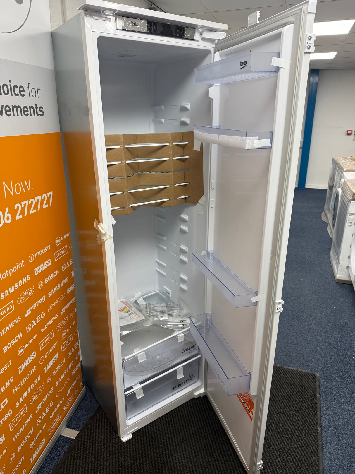 Beko BLSD4V577 (75) Built In HarvestFresh™ Tall Larder Fridge - 309 Litres - E Rated - (Ex Display) - HW182575