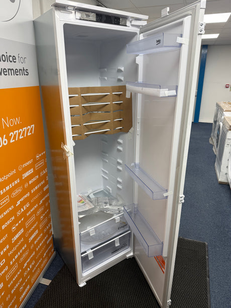 Beko BLSD4V577 (75) Built In HarvestFresh™ Tall Larder Fridge - 309 Litres - E Rated - (Ex Display) - HW182575