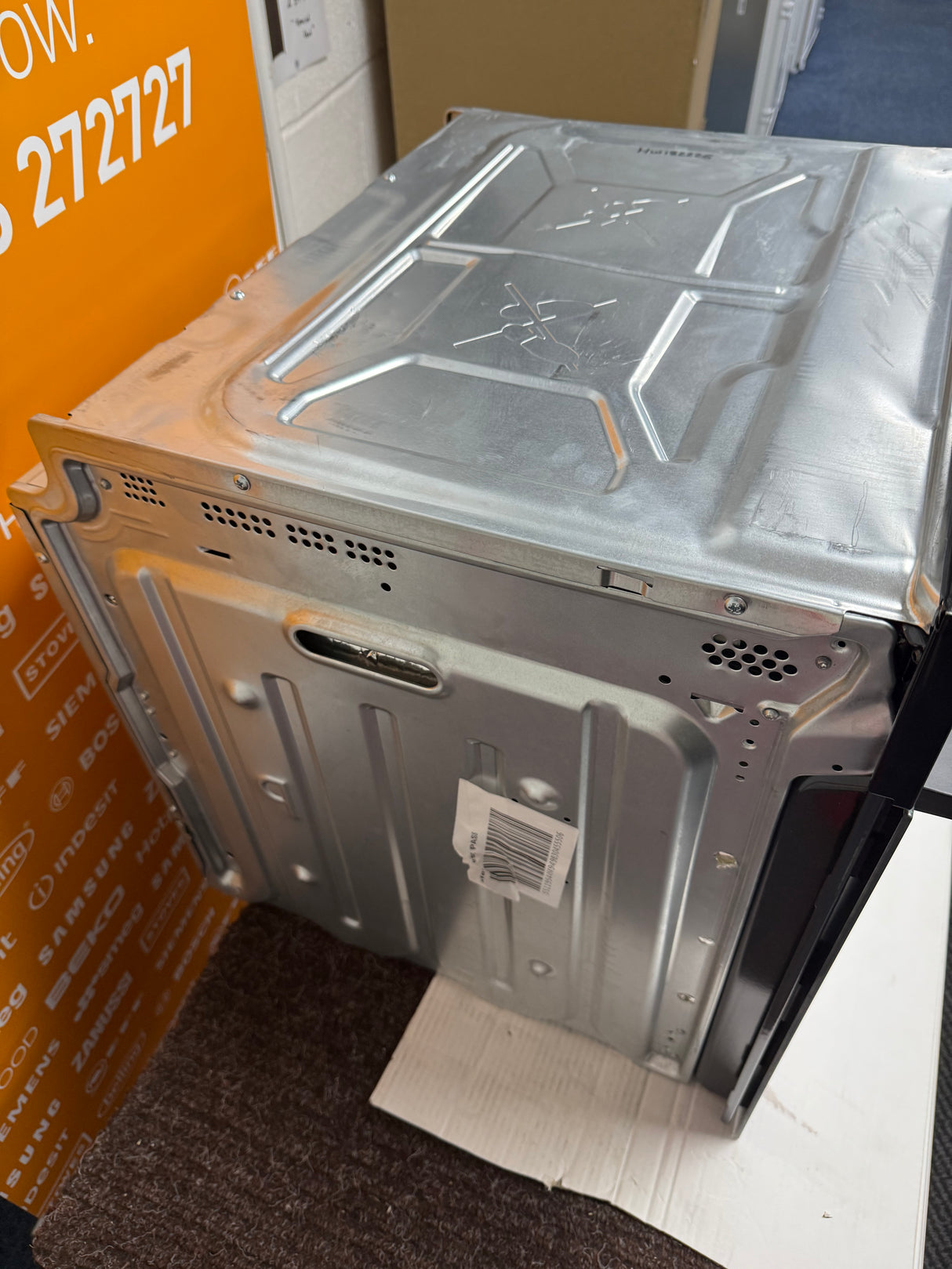 AEG BPX535061B (26) Built-In Electric Single Oven with Pyrolytic Self Cleaning in Black - A+ Rated - (Ex Display) - HW182226