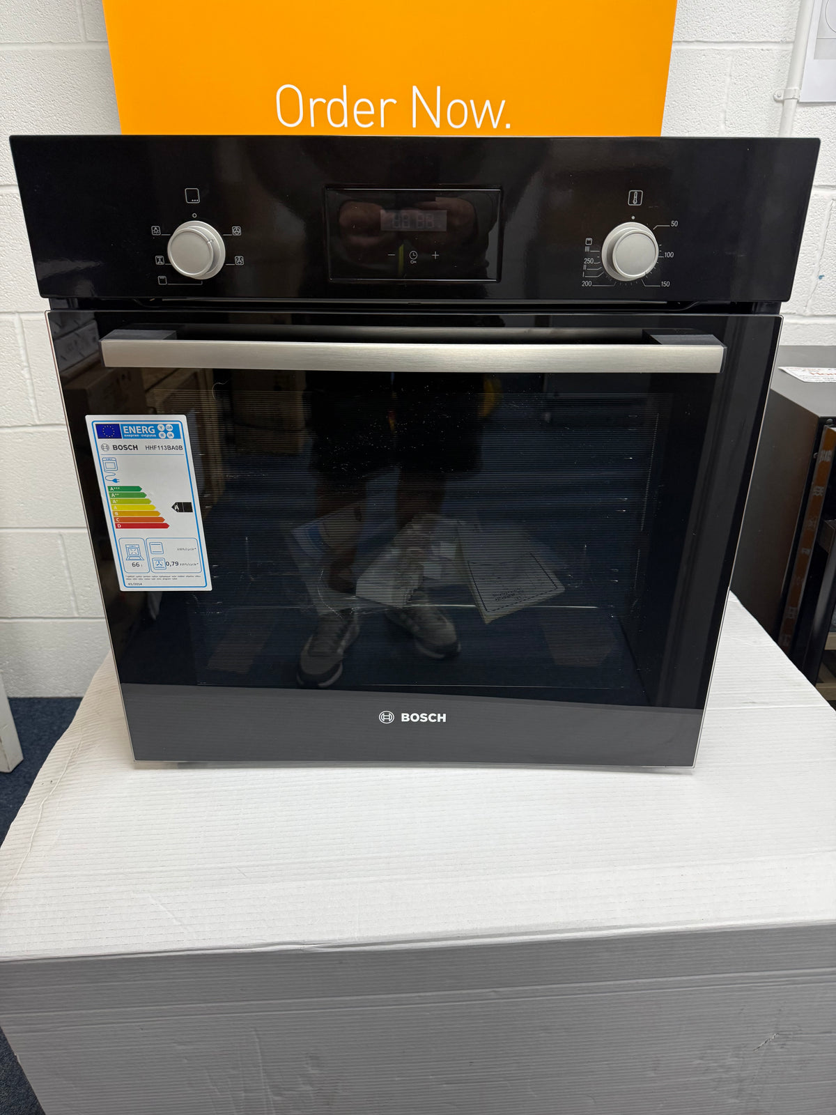 Bosch Series 2 HHF113BA0B (52) Built-In Electric Single Oven in Black with 13 Amp Plug - A Rated  - HW182852