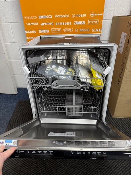 Bosch Series 2 SMV2HTX02G (80) 60cm Fully Integrated Dishwasher with Wi-Fi Enabled Home Connect - D Rated - (Ex Display) - HW181980
