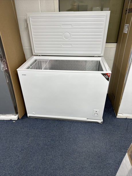Teknix CF103W 292 litre Chest Freezer NEW 2 Year Warranty HW181042