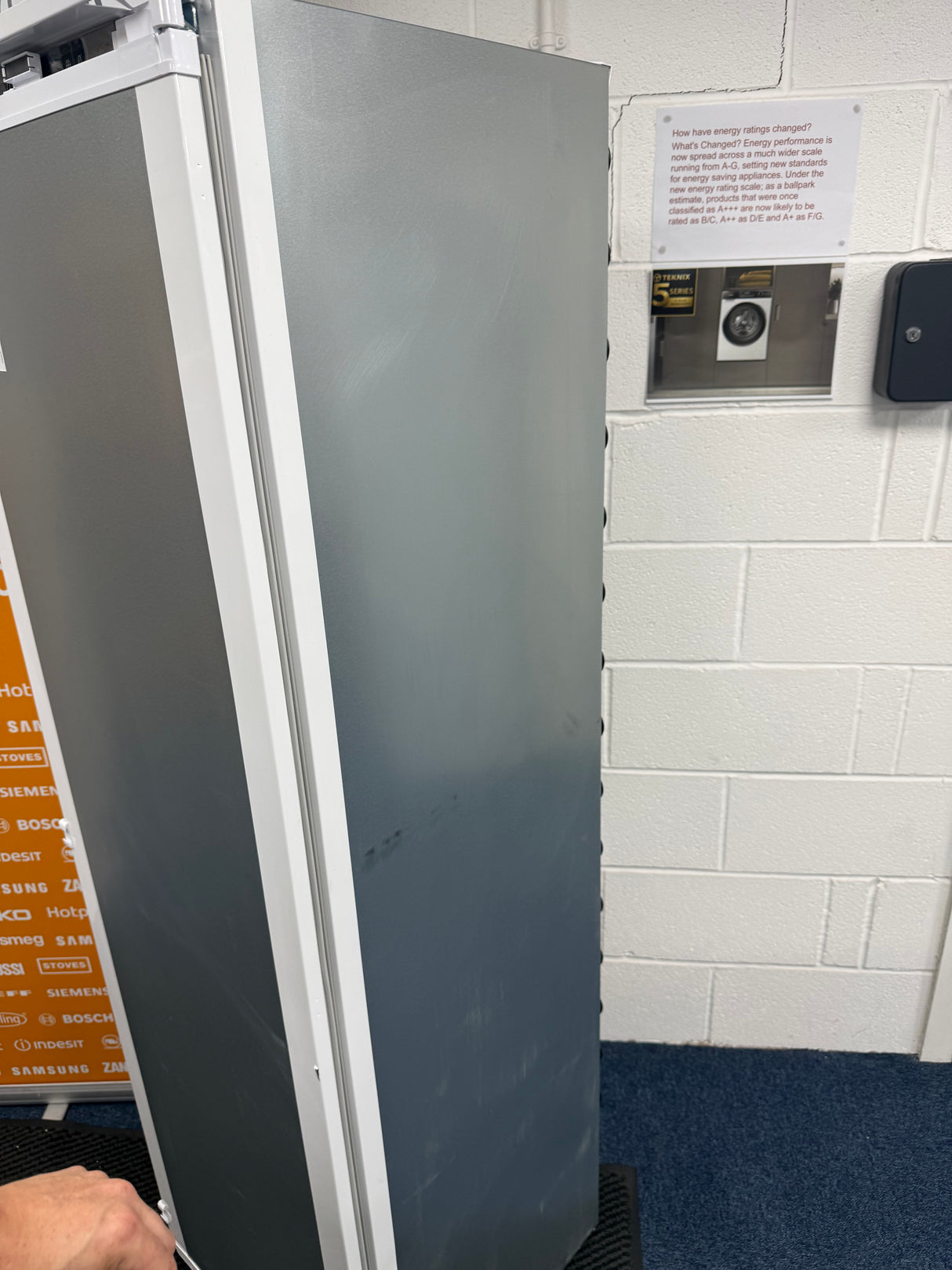 Beko BLSD4V577 (75) Built In HarvestFresh™ Tall Larder Fridge - 309 Litres - E Rated - (Ex Display) - HW182575