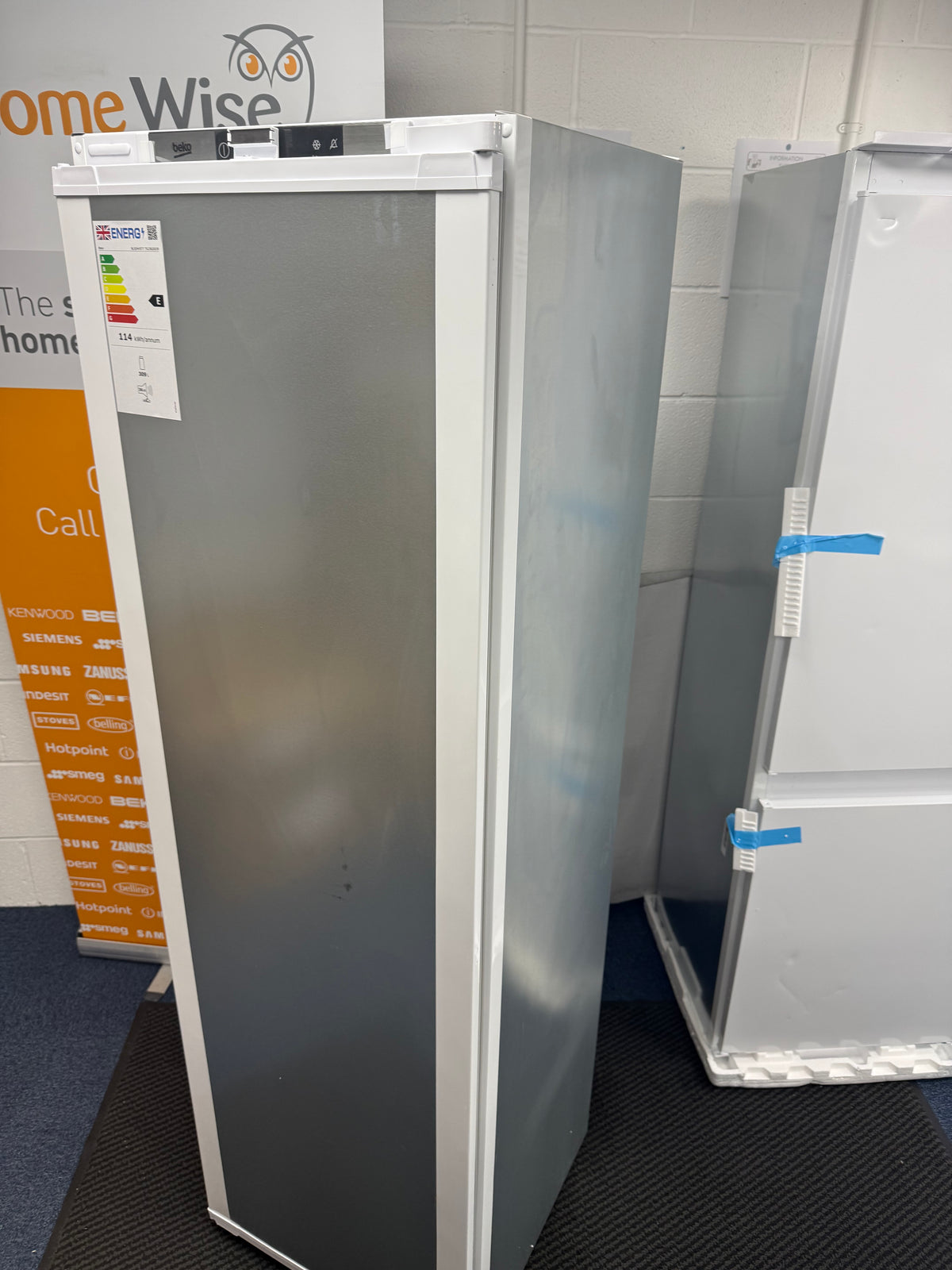 Beko BLSD4V577 (20) Built In HarvestFresh™ Tall Larder Fridge - 309 Litres - E Rated - (Ex Display) - HW182820