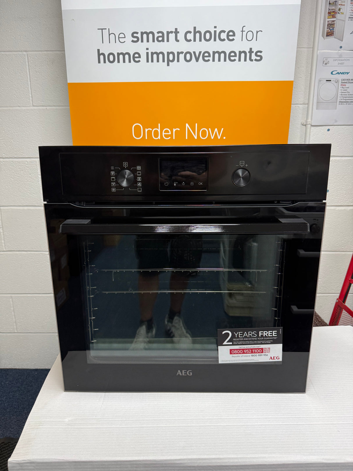 AEG BPX535061B (34) Built-In Electric Single Oven with Pyrolytic Self Cleaning in Black - A Rated - (GRADED DENTED ) - HW182234