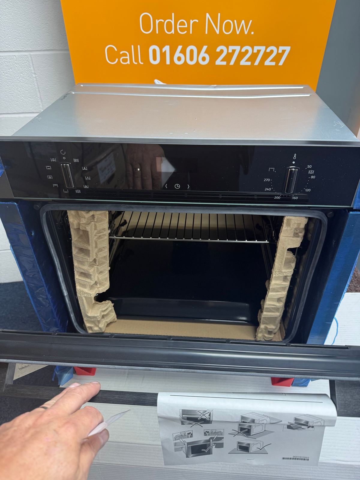Neff B3ACE4AG3B (95) Slide & Hide® Electric Single Oven in Graphite Grey - A+ Rated (Ex Display) - HW182795