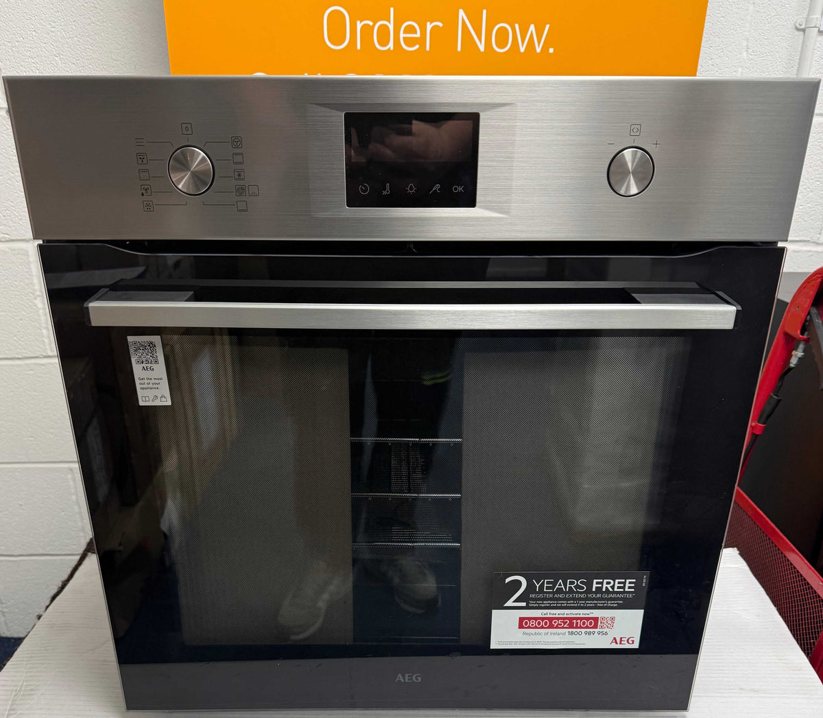 AEG 6000 Series OS6PB50AM (56) SenseCook Built in Electric Single Oven Pyrolytic Self Cleaning in Stainless Steel - A+ Rated - Ex Display - HW182756