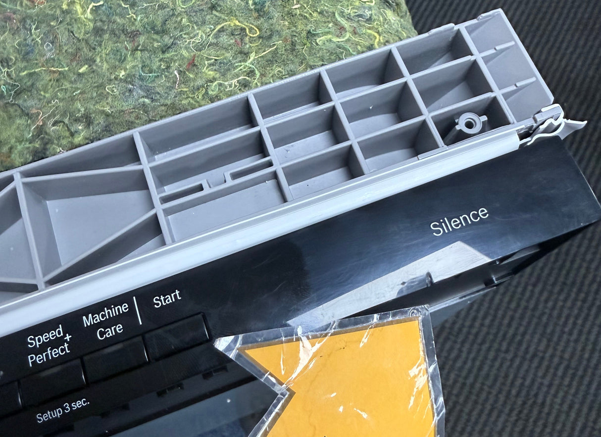 Bosch Series 2 SMV2HTX02G (82) 60cm Fully Integrated Dishwasher with Wi-Fi Enabled Home Connect - D Rated - (Ex Display Blemished  ) - HW182582