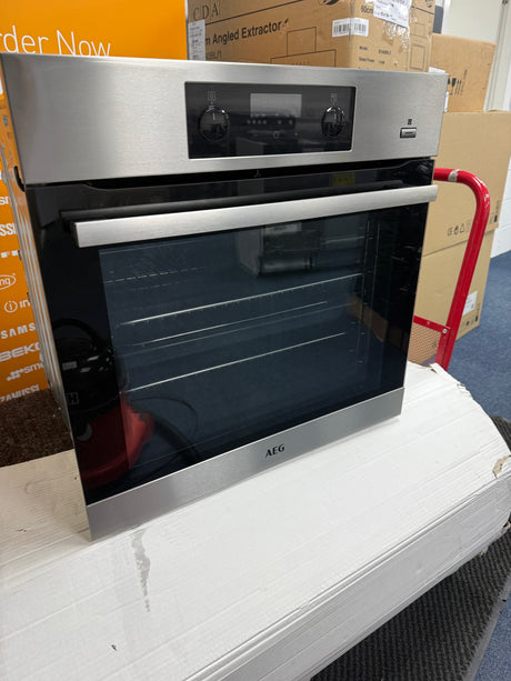AEG BES355010M (39) 6000 Series SteamBake Electric Single Oven in Stainless Steel - (Ex Display) - HW182139