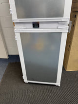 Beko BCFD4V50 (96) 50/50 Frost Free HarvestFresh™ Integrated Fridge Freezer with Sliding Hinge - E Rated - (Ex Display) - HW182196