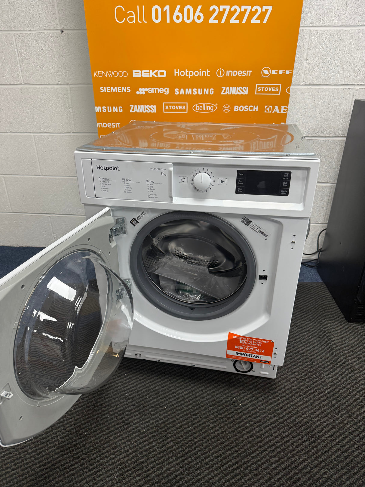 Hotpoint  BI WMHG 91485 UK (51) 9KG 1400RPM Integrated Washing Machine - (Blemished) - HW182451