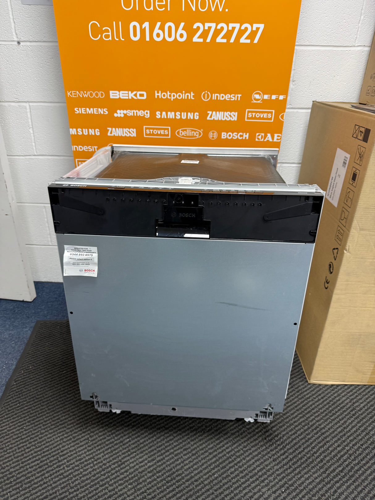 Bosch Series 2 SMV2HTX02G (80) 60cm Fully Integrated Dishwasher with Wi-Fi Enabled Home Connect - D Rated - (Ex Display) - HW181980