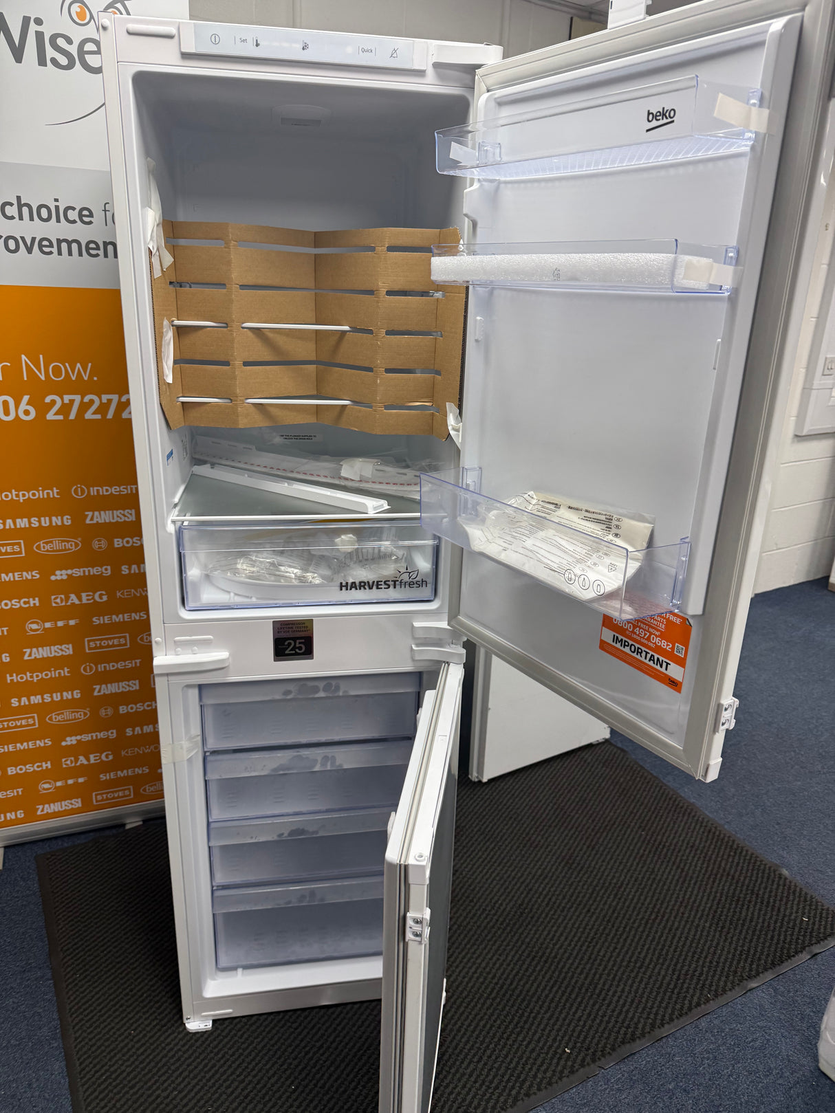 Beko BCFD4V50 (00) 50/50 Frost Free HarvestFresh™ Integrated Fridge Freezer with Sliding Hinge - E Rated - (Ex Display) - HW182600