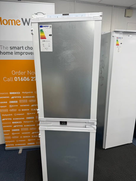 Beko BCFD4V50 (00) 50/50 Frost Free HarvestFresh™ Integrated Fridge Freezer with Sliding Hinge - E Rated - (Ex Display) - HW182600