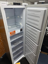 Beko BFFD4577 (23)178cm Integrated Frost Free 220L Tall Upright Freezer with Sliding Hinge - E Rated - (Graded damaged ) - HW182623
