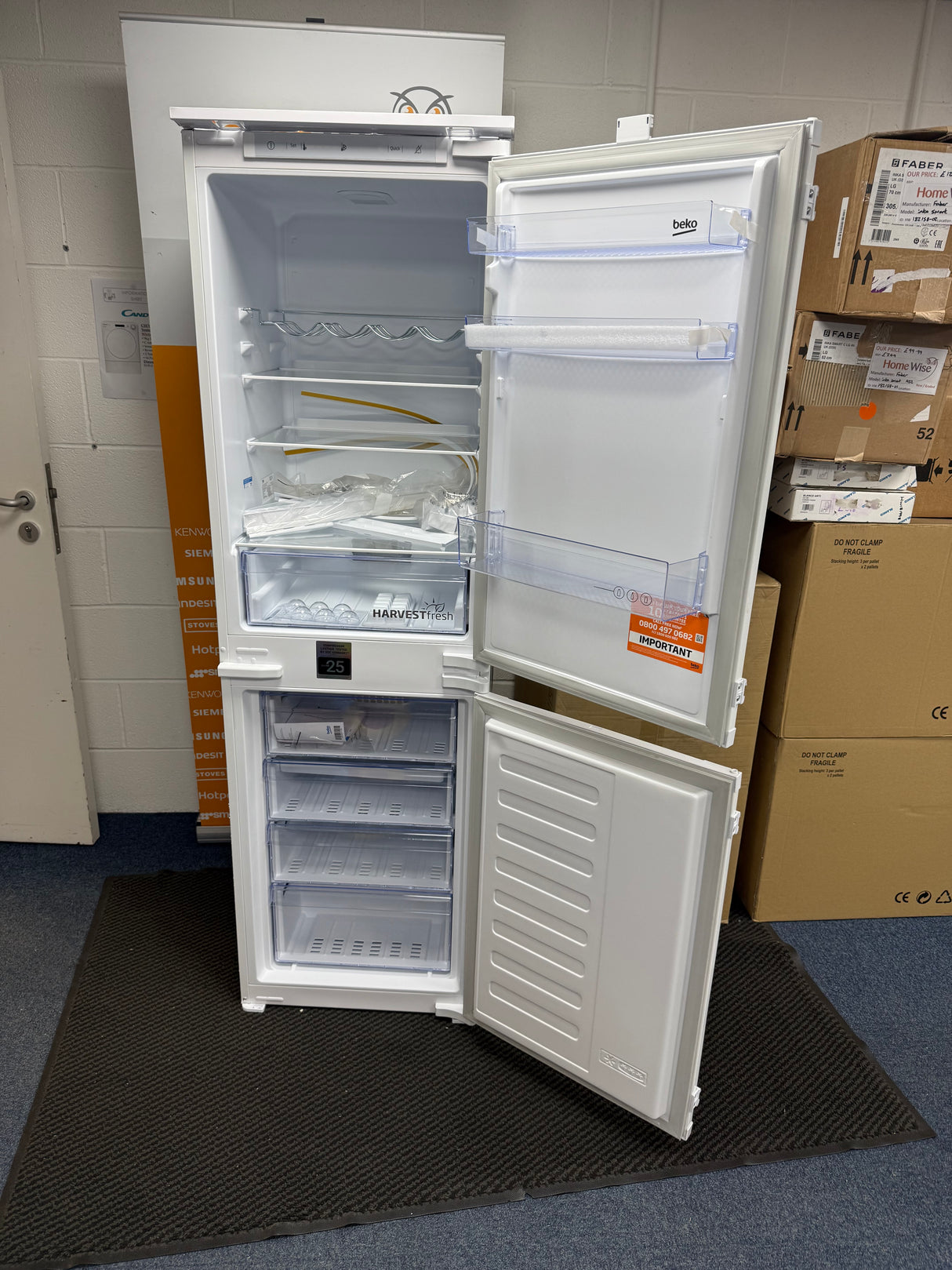 Beko BCFD4V50 (96) 50/50 Frost Free HarvestFresh™ Integrated Fridge Freezer with Sliding Hinge - E Rated - (Ex Display) - HW182196
