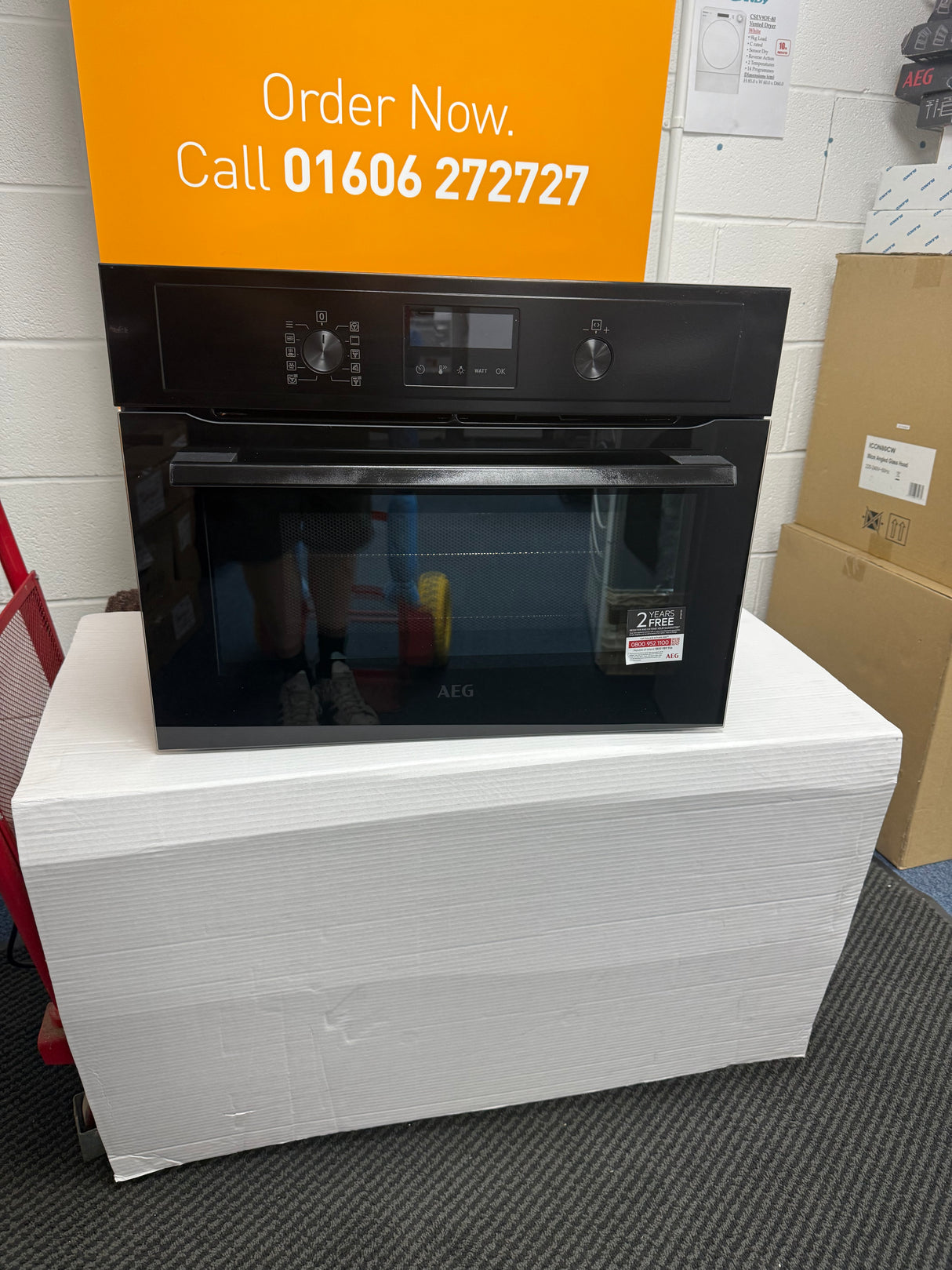 AEG KMX365060B (37) Built-In Combination Microwave Oven in Black - (Blemished) - HW182537