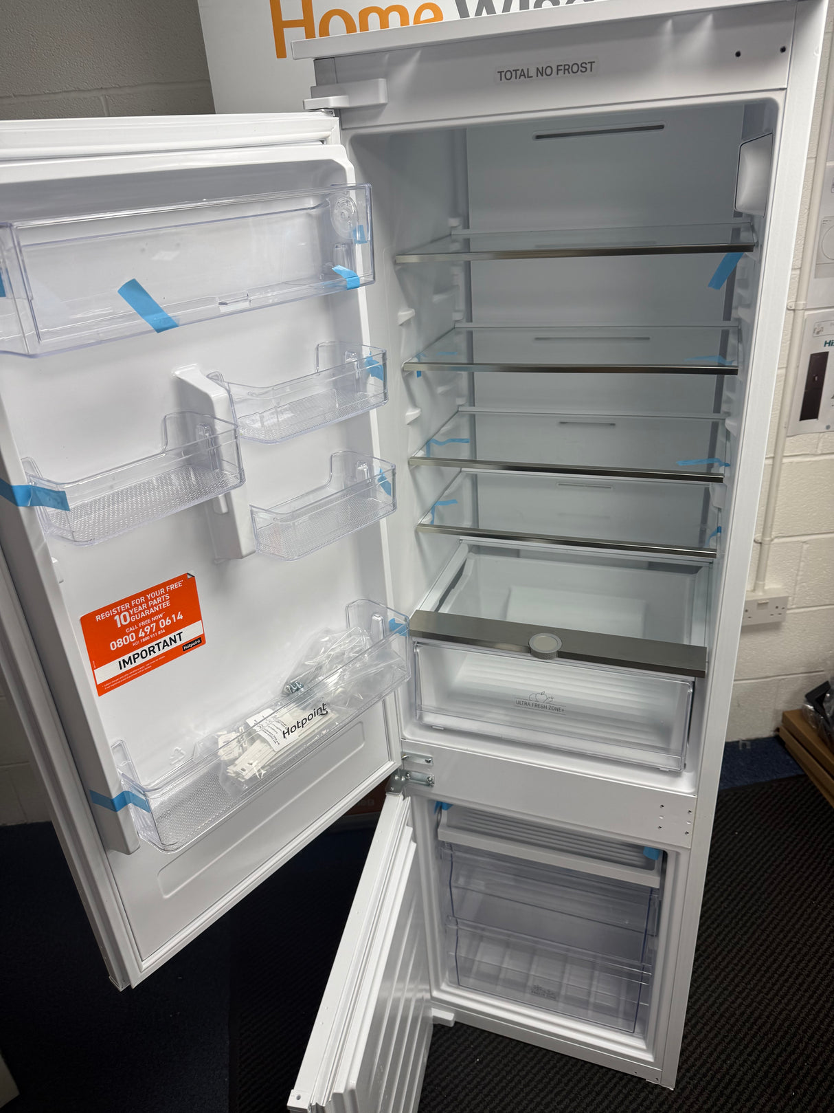 Hotpoint HTC18 T112 UK 70/30 (31) No Frost Integrated Fridge Freezer with Sliding Hinge - E Rated -GRADED BLEMISHED  HW181976