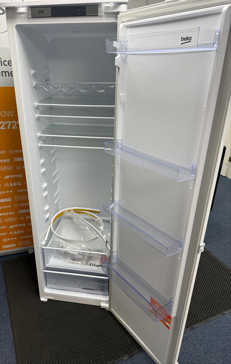 Beko BLSD4V577 (19) Built In HarvestFresh™ Tall Larder Fridge - 309 Litres - E Rated - (Ex Display) - HW182619