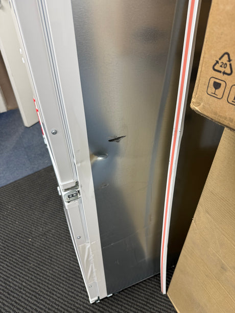 AEG 6000 TwinTech® OSC6N181ES (09) 177cm 70/30 Integrated Fridge Freezer with Sliding Door Hinge in White - E Rated - (Graded Dented) - HW182109