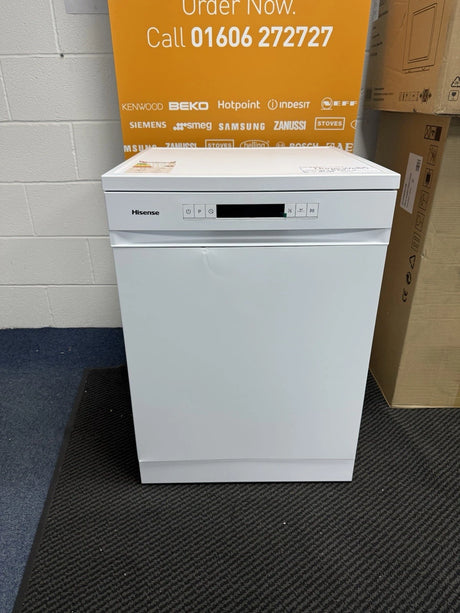 Hisense HS622E90WUK (39) 13 Place Settings Full Size Dishwasher in White - (Graded) - HW182039