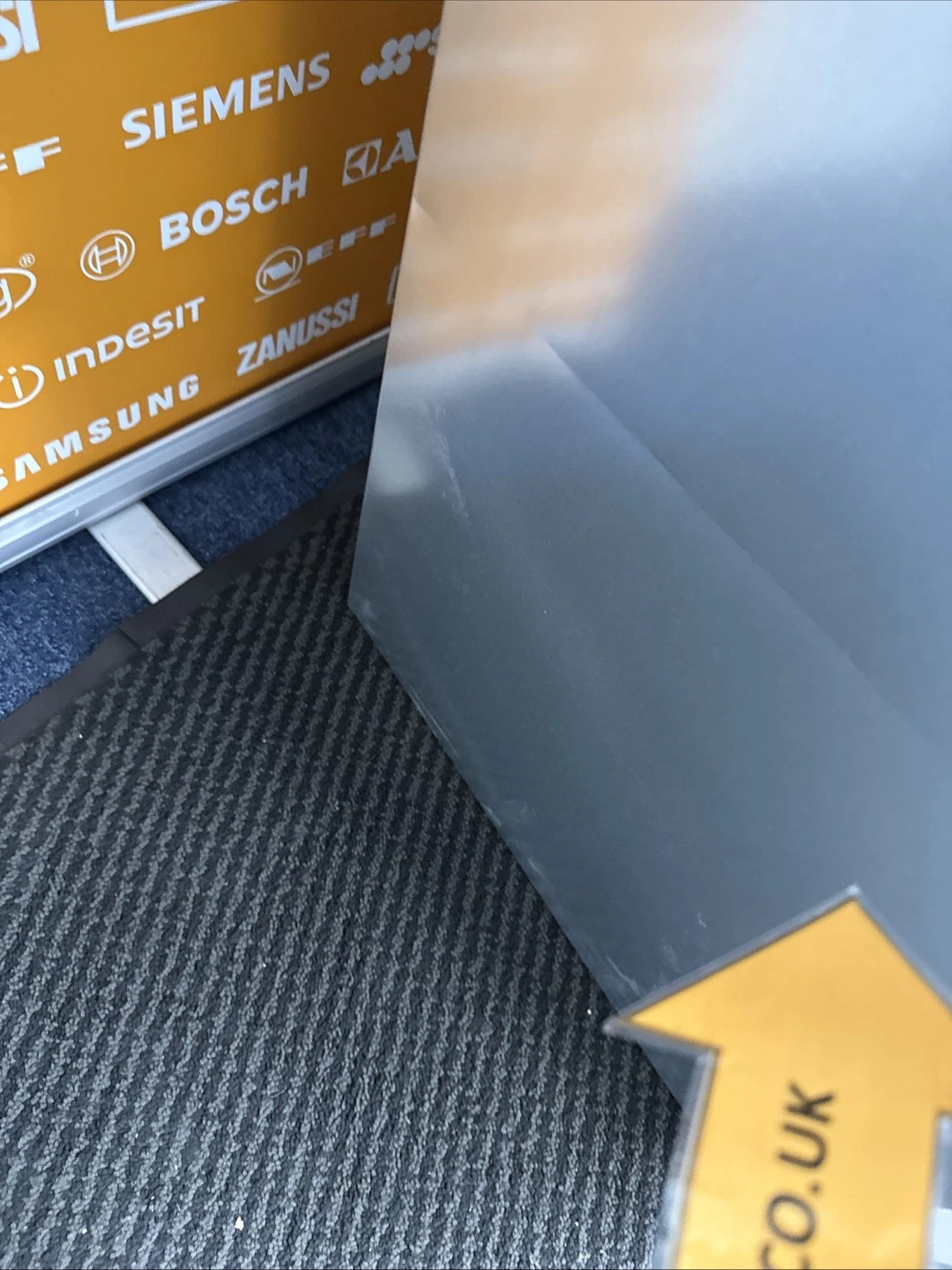 Beko BCFD4V73 (82) 70/30 Frost Free HarvestFresh™ Integrated Fridge Freezer with Sliding Hinge - E Rated - HW181882