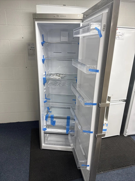 AEG 7000 ORK7M391EX 186cm Freestanding Tall Larder Fridge in Stainless Steel - E Rated - (Blemished) - HW181786