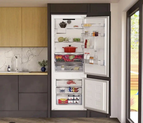 Beko BCNA47593V (76) XXL Oversized 70/30 Integrated Fridge Freezer 1940H x 690W x 555D with HarvestFresh™ - (Tatty Box) - HW182876