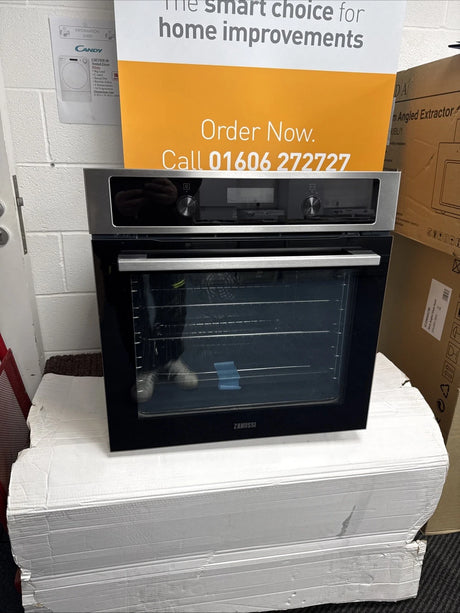 Zanussi ZOPNA7X1 (47) Built-in Electric Single Oven with Pyrolytic Self Cleaning and AirFry Function in Stainless Steel - (Blemished) - HW182047 - MANAGERS SPECIAL PRICE £239.20