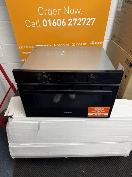 Hotpoint HPD 254CR BUK (56) 1000W 31 Litre Built-in Microwave and Grill in Black - (Blemished) - HW182156