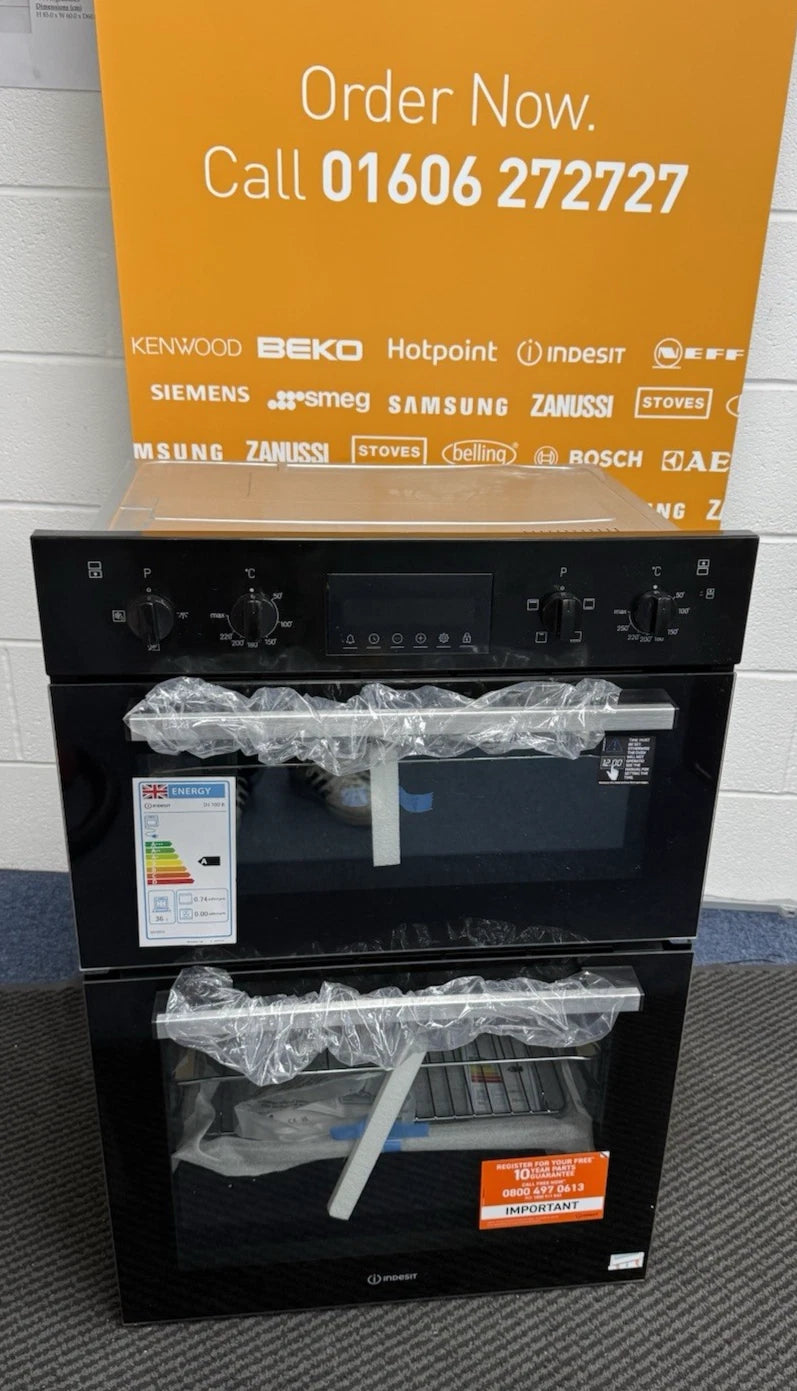 Indesit D11 10D B (04) Electric Built-in Double Oven in Black - A/A Rated - (Ex Display) - HW182304