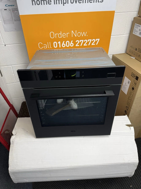 AEG BSK778380T 7000 SteamCrisp Pyrolytic Self Cleaning Built-In Single Oven in Matt Black - A++ Rated - (Ex Display) - HW181834