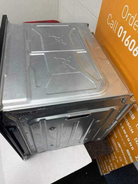 AEG NBR7P731SB (43) 7000 MealAssist Built in Single Oven with SteamCrisp and Pyrolytic Self Cleaning - A++ Rated - (Ex Display) - HW182643